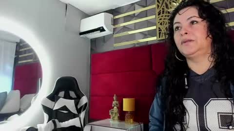 Snapshot of hanny_bliss chatting on June 30, 11:55 am Hanny online show from June 30, 11:55 am