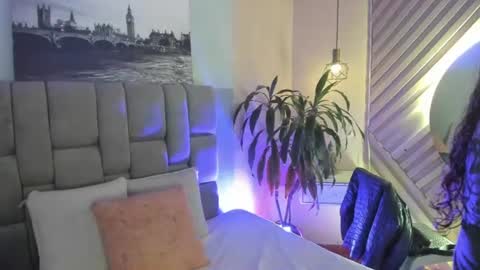Snapshot of hanny_bliss chatting on July 24, 11:30 am Hanny online show from July 24, 11:30 am