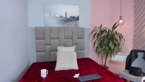 Snapshot of hanny_bliss chatting on July 28, 6:20 pm Hanny online show from July 28, 6:20 pm