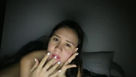 Snapshot of hanny_kail chatting on May 12, 1:25 am hanny online show from May 12, 1:25 am