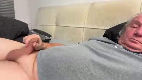 Snapshot of hans66760 chatting on December 26, 6:54 pm hans66760 online show from December 26, 6:54 pm