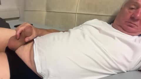 Snapshot of hans66760 chatting on September 19, 11:27 pm hans66760 online show from September 19, 11:27 pm