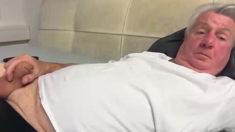 Snapshot of hans66760 chatting on September 30, 9:09 pm hans66760 online show from September 30, 9:09 pm