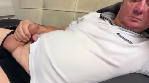 Snapshot of hans66760 chatting on October 16, 6:09 pm hans66760 online show from October 16, 6:09 pm