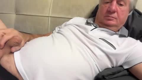 Snapshot of hans66760 chatting on October 29, 8:43 pm hans66760 online show from October 29, 8:43 pm