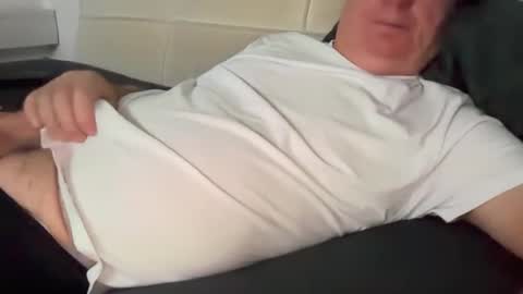 Snapshot of hans66760 chatting on November 1, 6:04 am hans66760 online show from November 1, 6:04 am