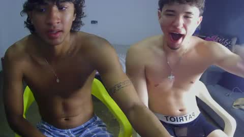 Snapshot of hansel_take chatting on July 12, 8:33 pm hansel_take online show from July 12, 8:33 pm