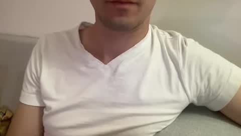 Snapshot of hansimglueck696969 chatting on September 14, 9:58 pm hansimglueck696969 online show from September 14, 9:58 pm