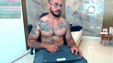 Snapshot of hanz_col chatting on February 24, 3:42 pm hanz_col online show from February 24, 3:42 pm