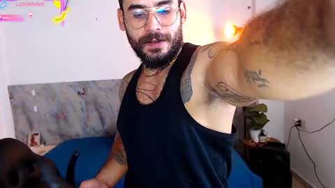 hanz_col online show from December 16, 4:50 am