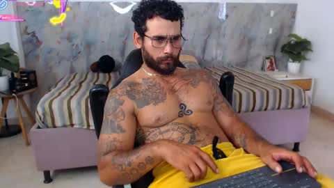 hanz_col online show from April 24, 4:09 pm
