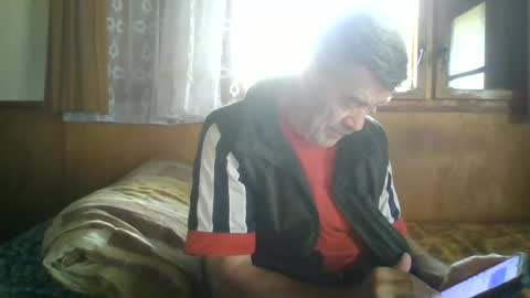 Snapshot of hanzik1954 chatting on July 4, 9:48 am hanzik1954 online show from July 4, 9:48 am