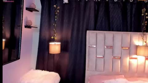 Snapshot of hanzking01 chatting on November 25, 5:07 am Hanzking01 online show from November 25, 5:07 am