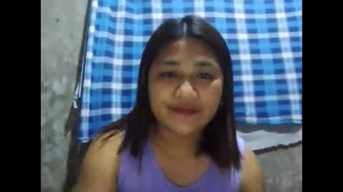 Snapshot of happy00725310 chatting on January 27, 1:09 pm happy00725310 online show from January 27, 1:09 pm