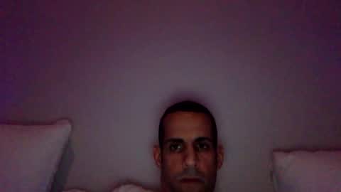 Snapshot of happy2334 chatting on March 21, 3:26 pm skysky6969 online show from March 21, 3:26 pm