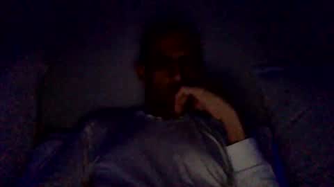 Snapshot of happy2334 chatting on May 24, 12:54 pm skysky6969 online show from May 24, 12:54 pm