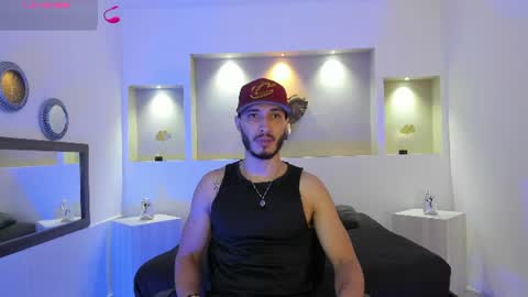 happy_hot7 online show from July 8, 11:58 am