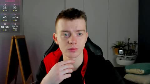 Snapshot of happydeimos chatting on November 17, 10:04 pm happydeimos online show from November 17, 10:04 pm