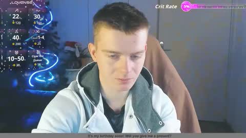 Snapshot of happydeimos chatting on December 15, 11:31 pm happydeimos online show from December 15, 11:31 pm