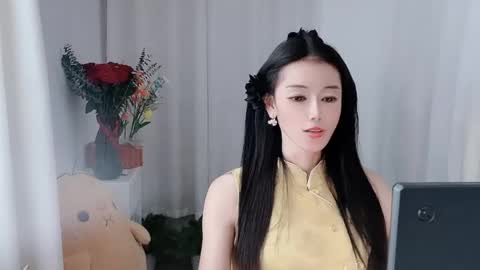 Daisy online show from May 4, 2:51 am