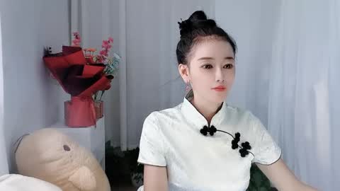 Snapshot of happyflower802318 chatting on May 29, 2:53 am Daisy online show from May 29, 2:53 am