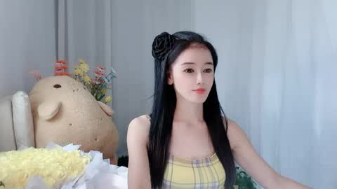 Snapshot of happyflower802318 chatting on June 4, 3:12 am Daisy online show from June 4, 3:12 am