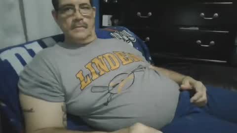 Snapshot of happyhappy4 chatting on October 27, 4:27 am happyhappy4 online show from October 27, 4:27 am