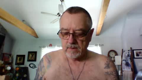 Snapshot of happynudist7373 chatting on July 16, 2:45 pm happynudist7373 online show from July 16, 2:45 pm