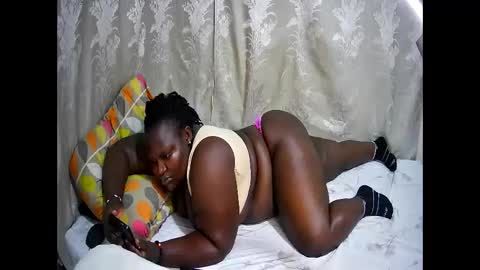 Snapshot of happysonia chatting on November 9, 9:51 am happysonia online show from November 9, 9:51 am