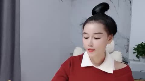 Snapshot of happysweetie168 chatting on December 14, 6:08 am Daisy online show from December 14, 6:08 am