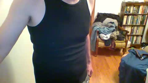 Snapshot of har5 chatting on November 18, 3:45 am Hardy-Har online show from November 18, 3:45 am