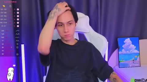 Mark online show from January 14, 10:36 pm