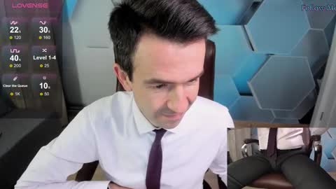 Steve online show from December 14, 3:28 pm