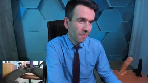 Steve online show from April 28, 11:59 am