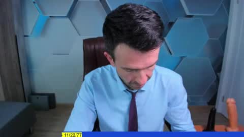 Snapshot of hard_and_juici chatting on May 3, 3:18 pm Steve online show from May 3, 3:18 pm