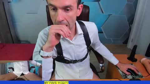 Snapshot of hard_and_juici chatting on May 11, 2:45 pm Steve online show from May 11, 2:45 pm