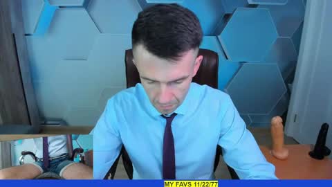 Snapshot of hard_and_juici chatting on May 13, 9:39 am Steve online show from May 13, 9:39 am