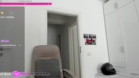 Snapshot of hard_chriss chatting on July 17, 7:59 am Hard Cock online show from July 17, 7:59 am