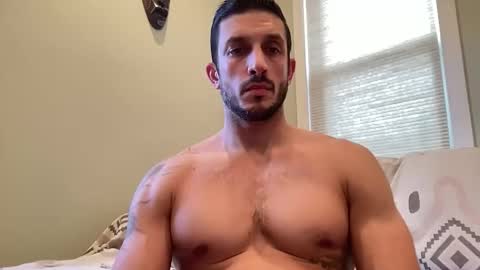 hard_runner_ online show from November 6, 4:19 pm