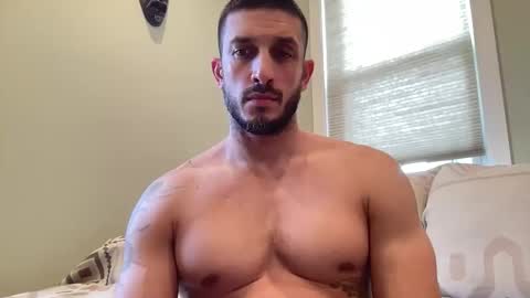 hard_runner_ online show from November 20, 4:07 pm