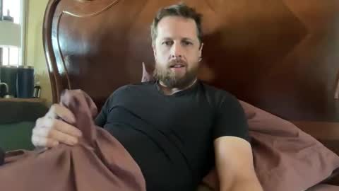 hard_t00l_84 online show from January 12, 6:02 pm