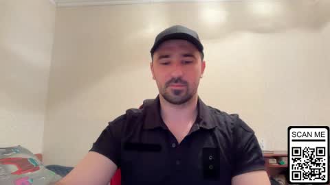 Snapshot of hard_to_obey chatting on May 16, 12:26 pm Vadim online show from May 16, 12:26 pm
