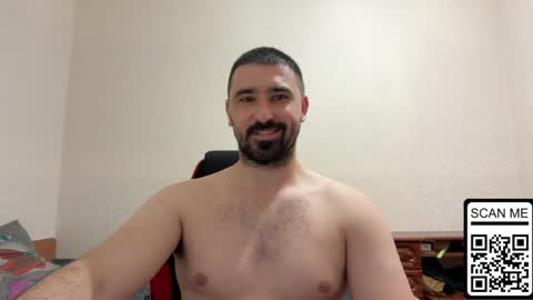 Snapshot of hard_to_obey chatting on June 7, 10:41 am Vadim online show from June 7, 10:41 am
