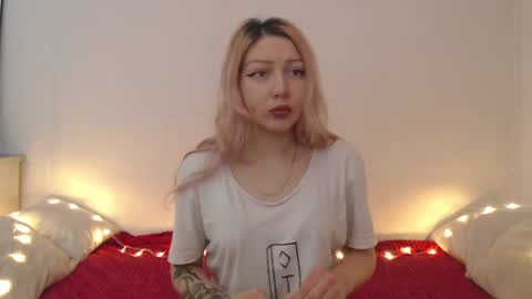 Emily online show from June 10, 10:19 pm