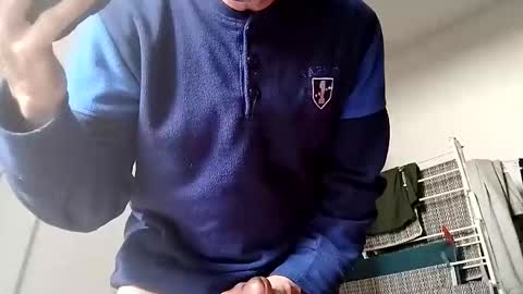 Snapshot of hardcumpleasure chatting on March 9, 8:18 am hardcumpleasure online show from March 9, 8:18 am