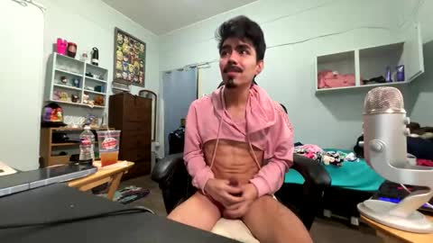 harddmikee online show from February 14, 6:15 pm