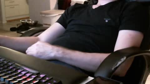 Snapshot of hardfucklover1 chatting on February 13, 7:52 pm hardfucklover1 online show from February 13, 7:52 pm