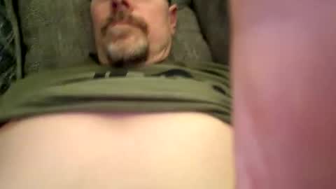 Snapshot of hardlyhardhar chatting on April 18, 6:01 pm hardlyhardhar online show from April 18, 6:01 pm