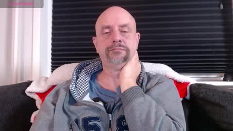 MrLazy online show from January 4, 9:52 pm