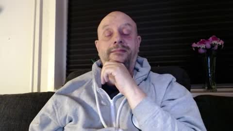 MrLazy online show from January 10, 1:51 am